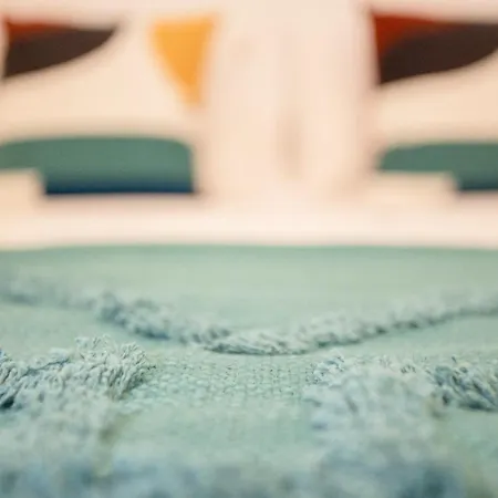 Liiiving In - Secret Grove Mezzanine * Porto