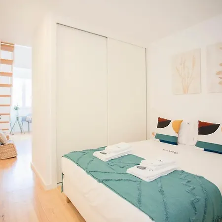 דירה Liiiving In - Secret Grove Mezzanine פורטו
