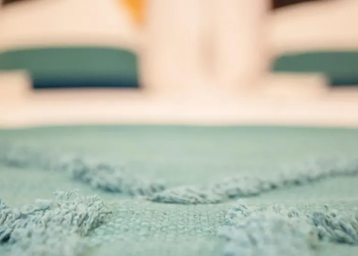 Liiiving In - Secret Grove Mezzanine פורטו