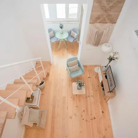 Apartment Liiiving In - Secret Grove Mezzanine