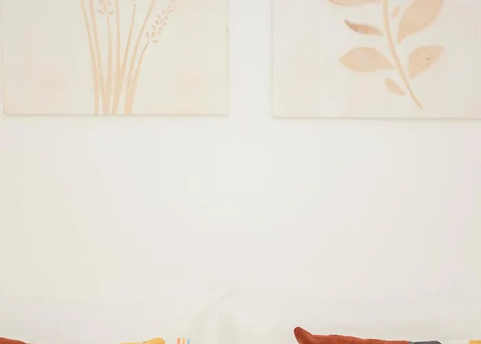 Apartment Liiiving In - Secret Grove Mezzanine *