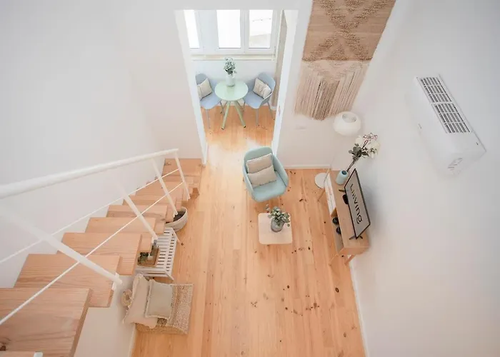 Apartment Liiiving In - Secret Grove Mezzanine