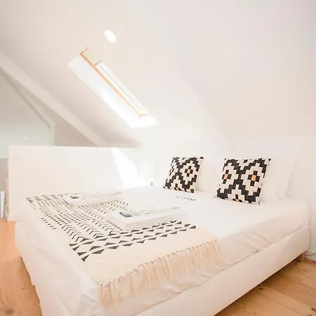 Liiiving In - Secret Grove Mezzanine Apartmán