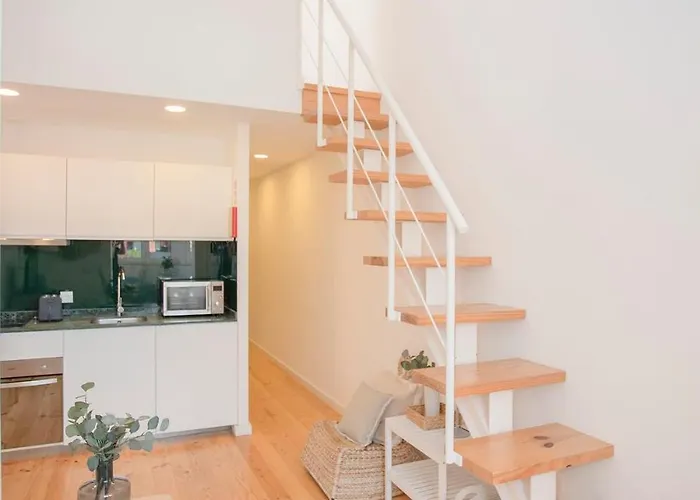 Liiiving In - Secret Grove Mezzanine Apartamento Oporto